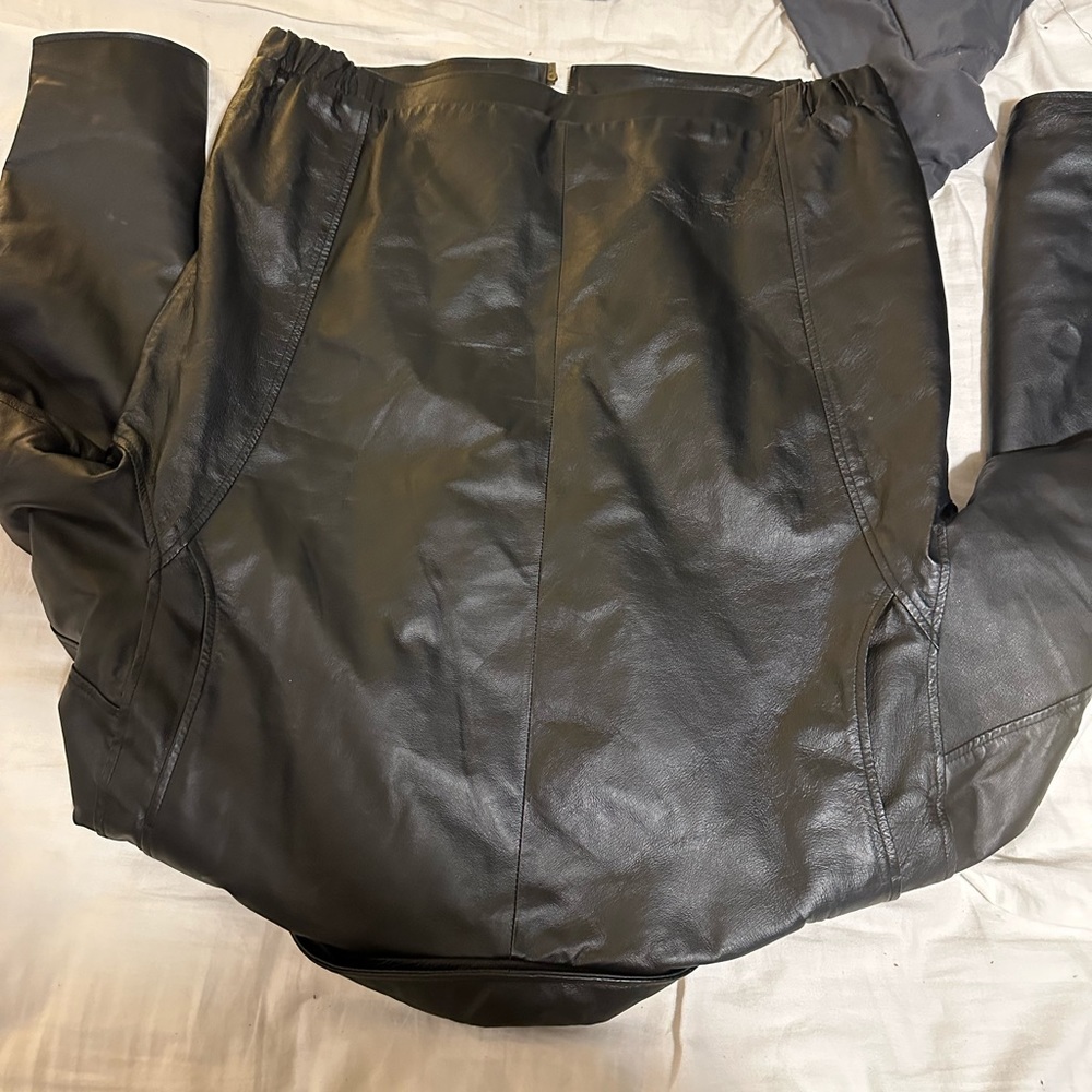 Black Leather Jacket - image 2